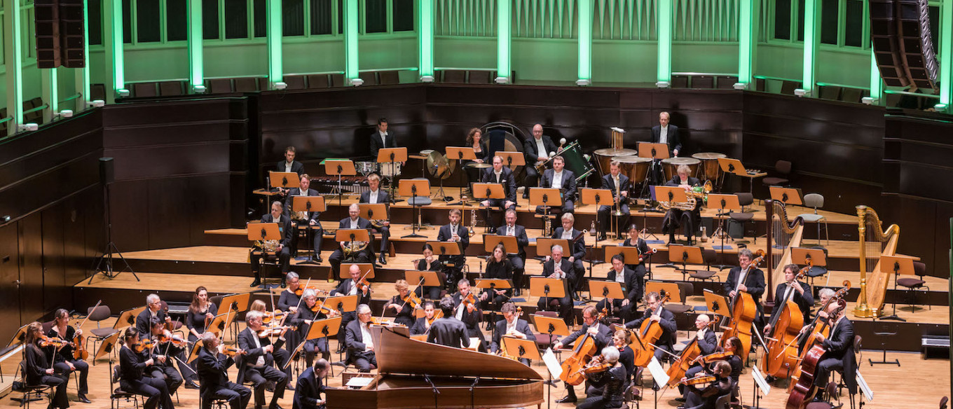 Die Bremer Philharmoniker beim 2. Philharmonischen Konzert in der Glocke