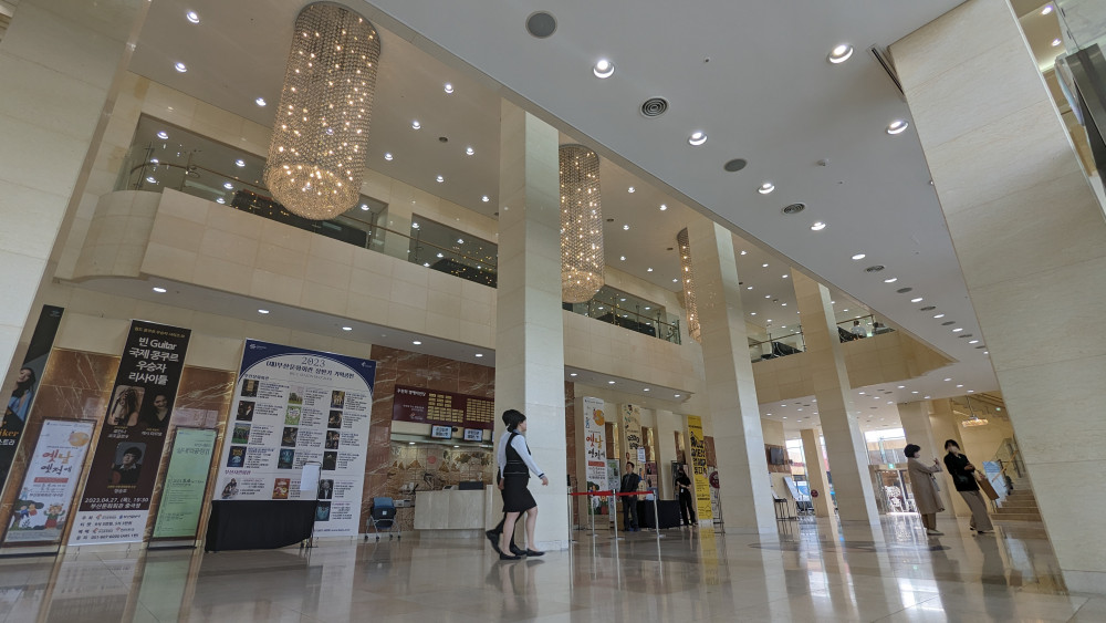 2204 Busan Cultural Center 3